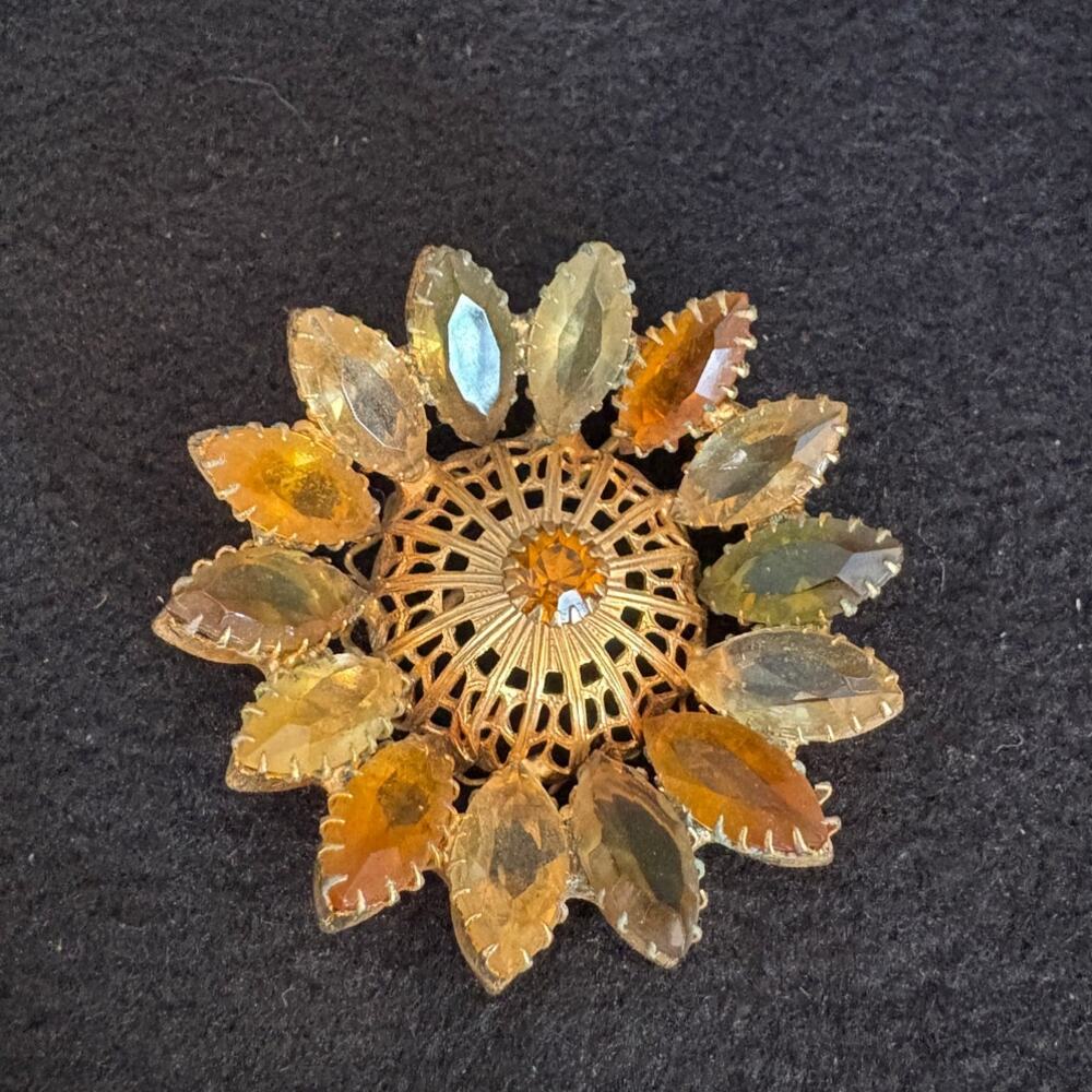 Vintage Amber Green Rhinestone Star Brooch Pin 2"